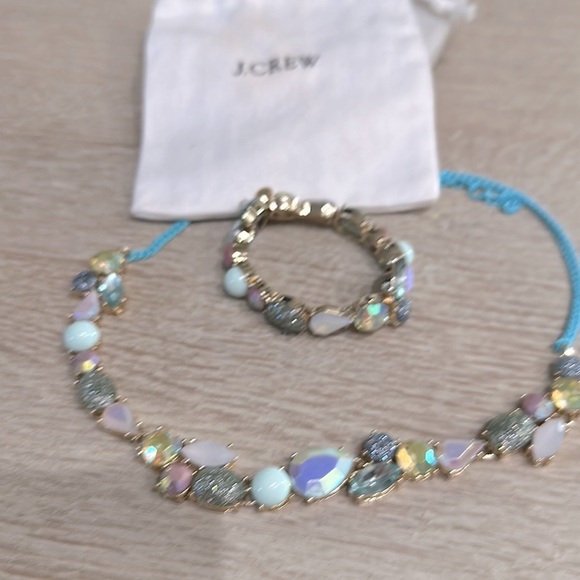J.Crew - Crewcuts stunning necklace and bracelet set! Sold out - Picture 4 of 7